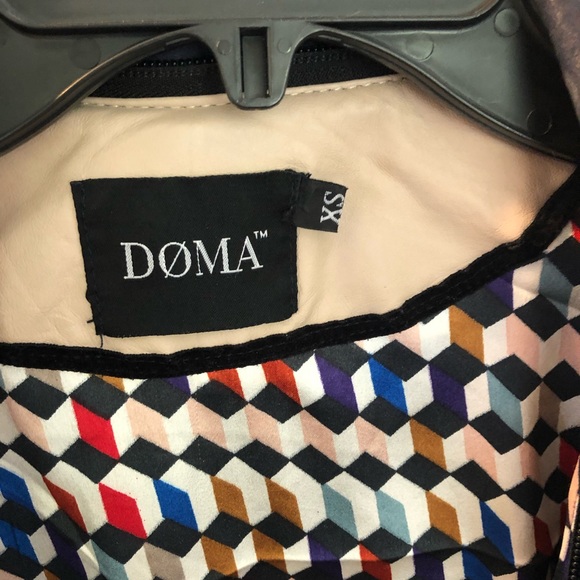 Doma faded navy color leather jacket with geometric lining xs - Picture 2 of 7